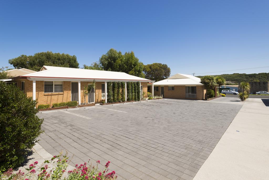 Port Campbell Parkview Motel & Apartments Exterior photo