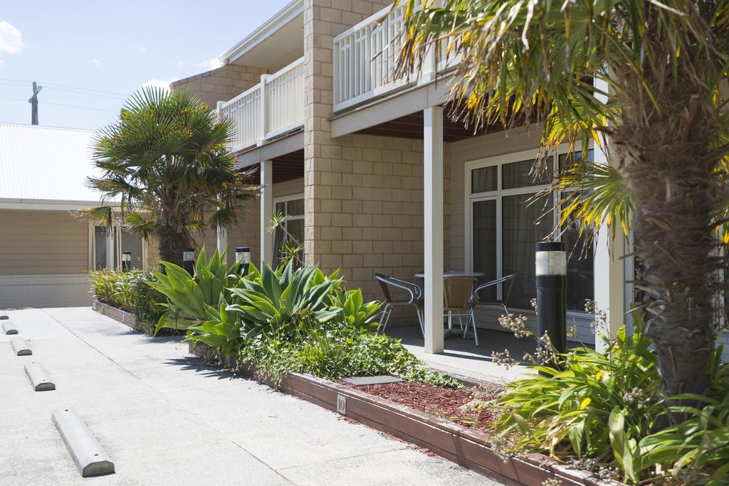 Port Campbell Parkview Motel & Apartments Exterior photo